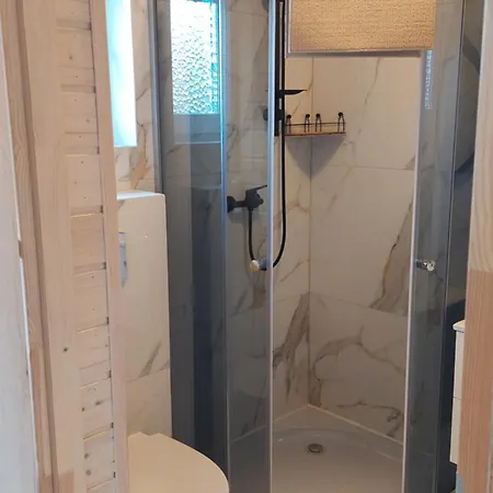 Chata Letniskowe Wega - Basen Ogrodowy Plac Zabaw Parking Grill Wifi *